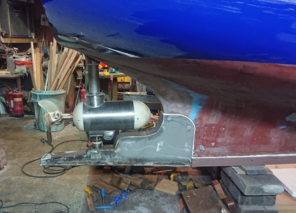 The 10kW external electric motor and self-pitching propeller.